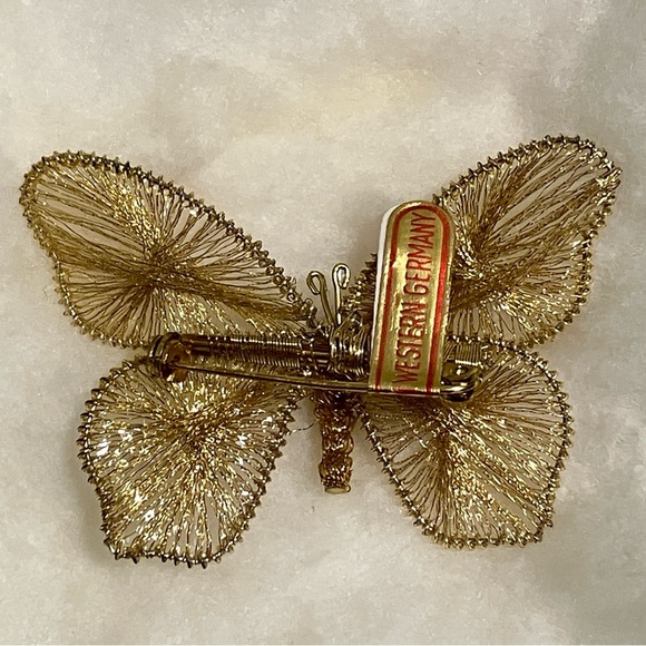 Vintage Handmade in Western Germany Gold Tone Butterfly Brooch Clip Earring Set - Picture 8 of 12